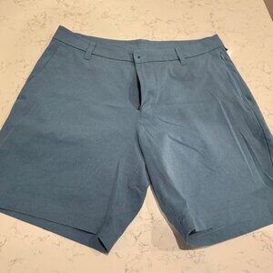 lululemon Men’s Commission Shorts Blue Size 33 Stretch